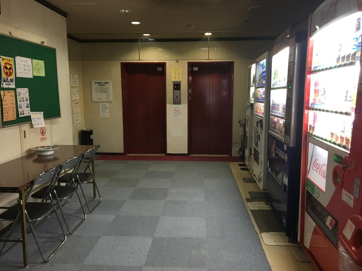 Business Hotel Shinbashi Осака Екстер'єр фото